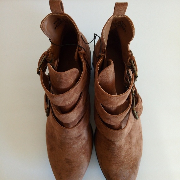 Women's Kelsey Triple Buckle Western Boots - Picture 5 of 7